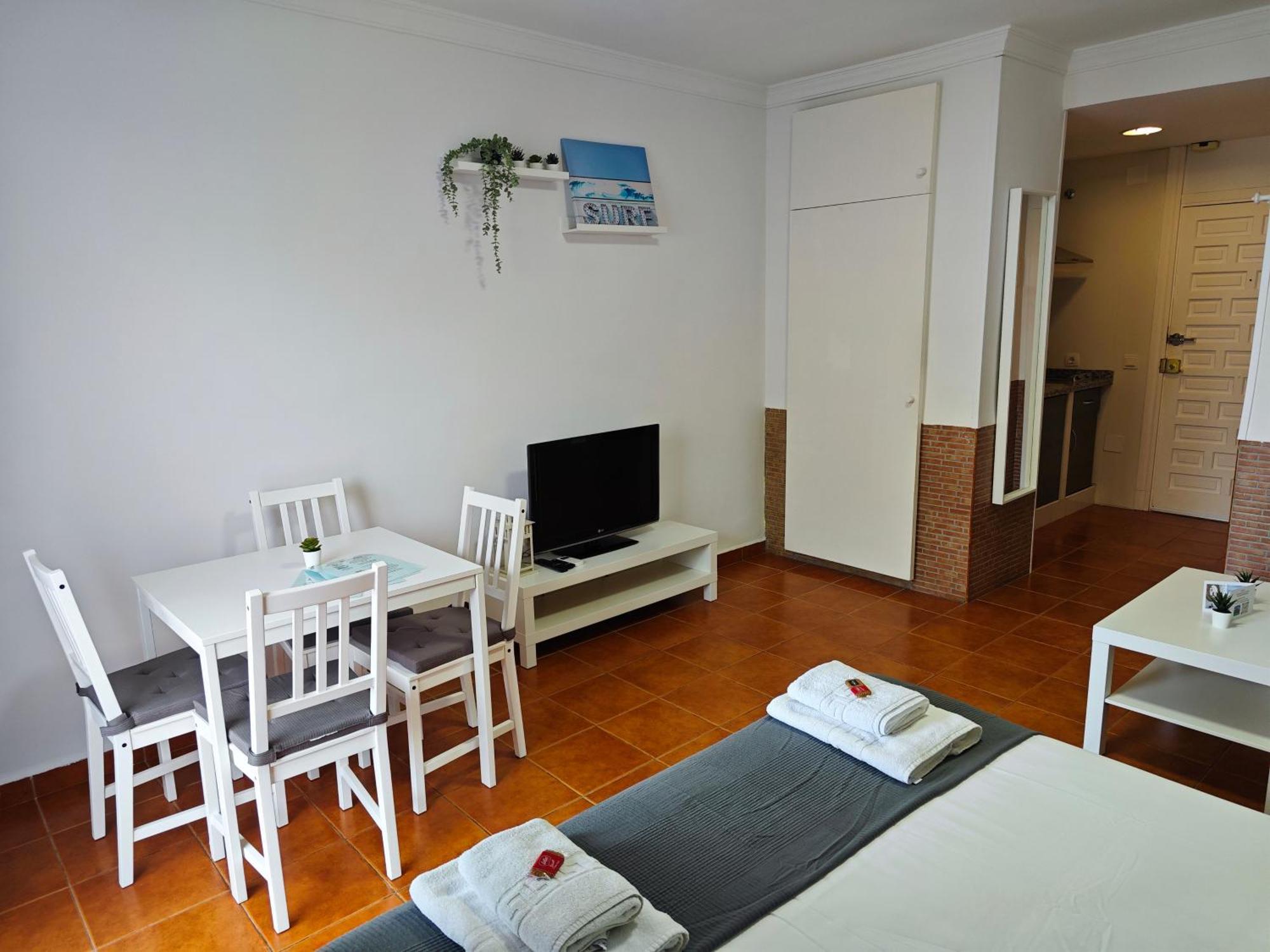 Benalbeach Casa Kito Suite 1ª Linea De Playa Benalmadena Ngoại thất bức ảnh